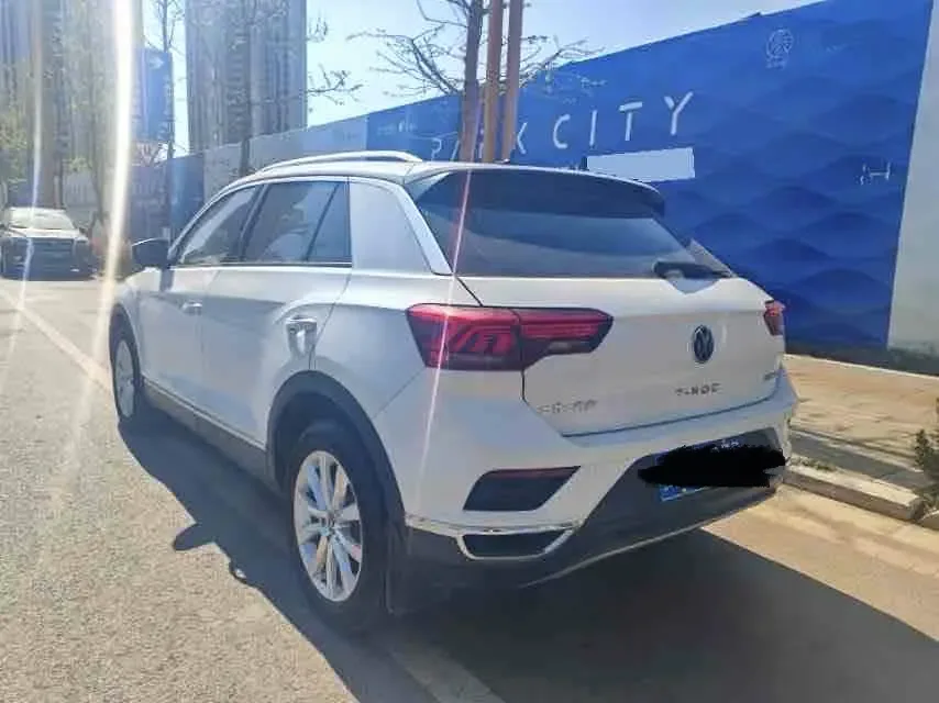 Volkswagen T-Roc Tanyue 280TSI DSG 2WD Elite PLUS 2022 — миниатюра 4