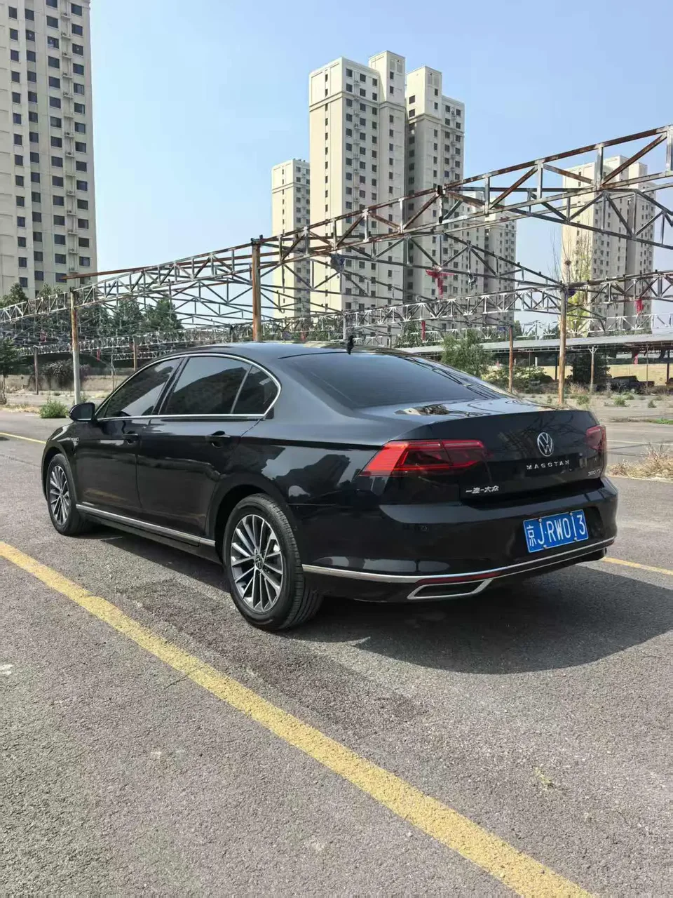 Volkswagen Magotan Magotan 2020 380TSI DSG Luxury Edition 2022 — миниатюра 4