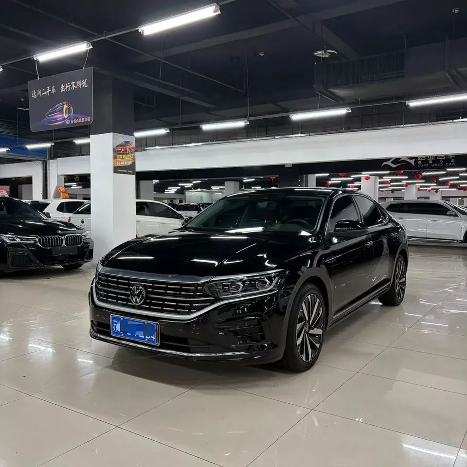 Volkswagen Passat 2023