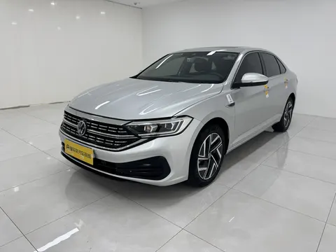Volkswagen Sagitar 2024 купить в Москве