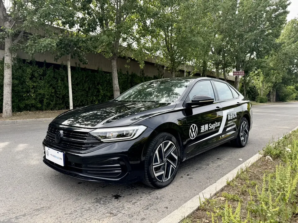 Volkswagen Sagitar Sagitar 300TSI DSG Beyond Edition 2023 — photo 1, buy with delivery to Moscow