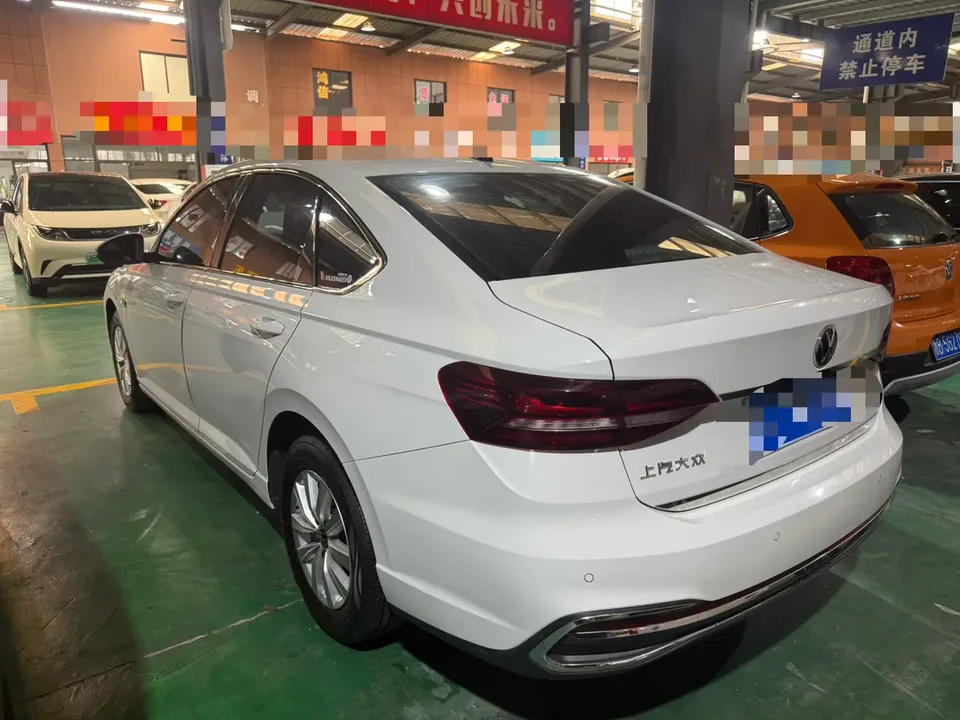 Volkswagen Lavida Lavida 2024 1.5L Automatic 5 Million Edition 2024 — миниатюра 4