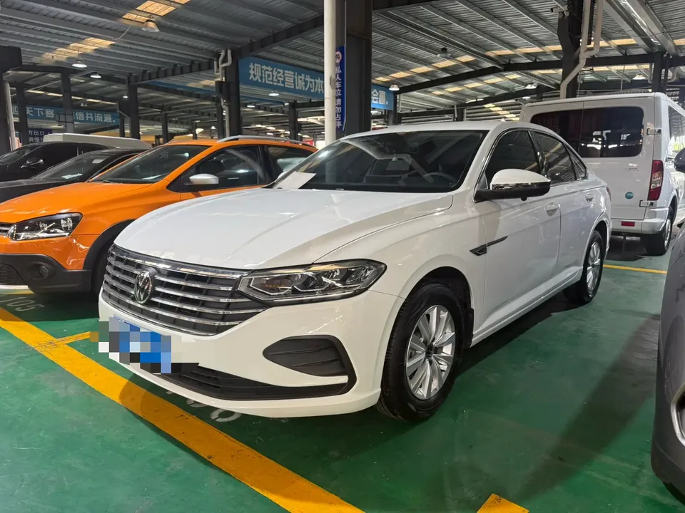 Volkswagen Lavida Lavida 2024 1.5L Automatic 5 Million Edition 2024 — фото 1, купить с доставкой в Москву