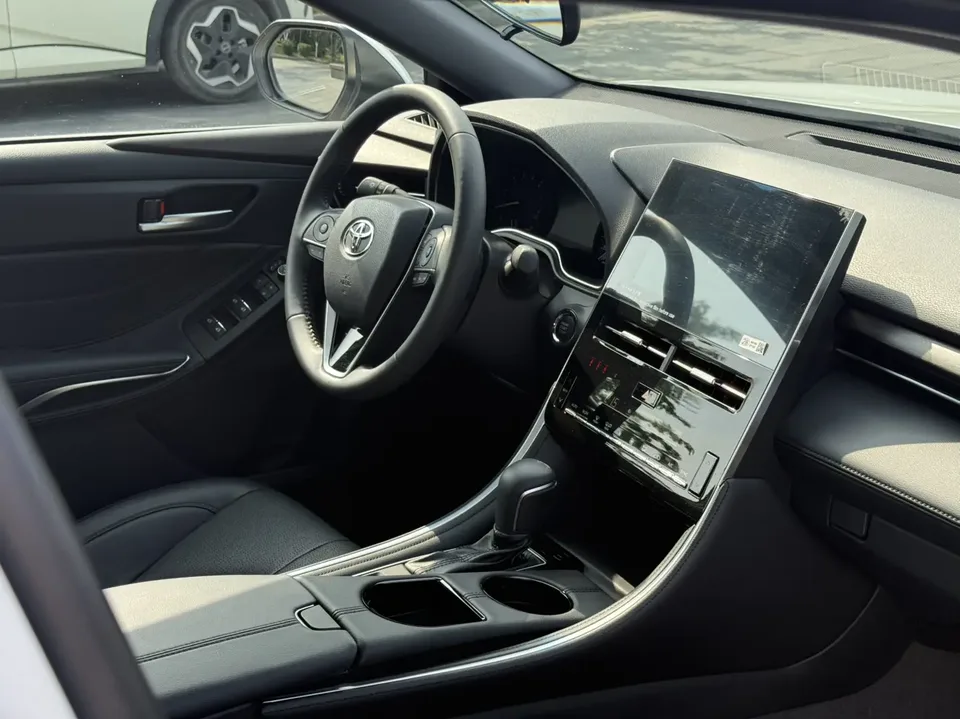 Toyota Avalon Asian dragon 2.0L CVT Deluxe Edition 2026 — thumbnail 3