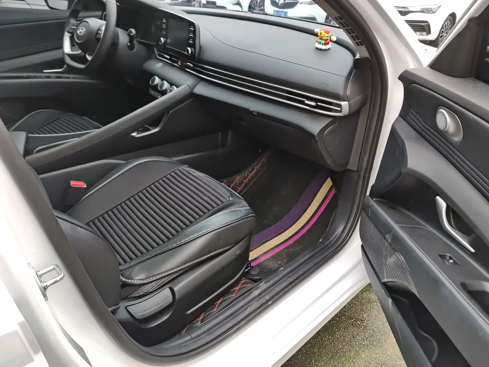 Hyundai Elantra Elantra 1.5L CVT GLX Elite Edition 2023 — thumbnail 3