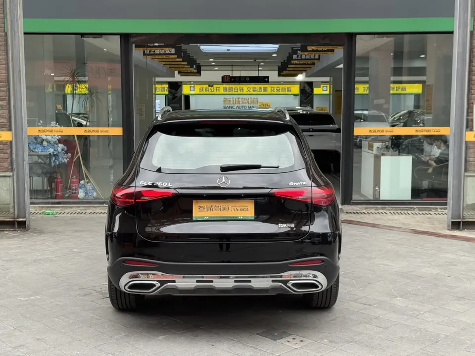 Mercedes-Benz GLC-Class GLC GLC 260 L 4MATIC luxury 5-seater 2024 — thumbnail 2