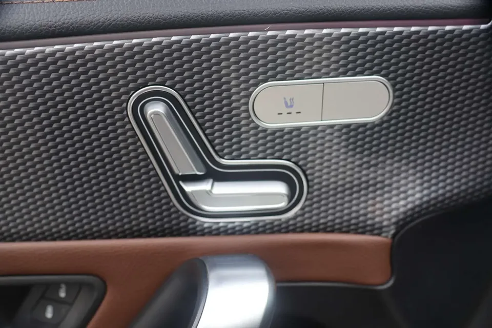 Mercedes-Benz Mercedes Benz A Class Mercedes-Benz A-Class 2022 A 180 L Sports Sedan 2022 — миниатюра 5