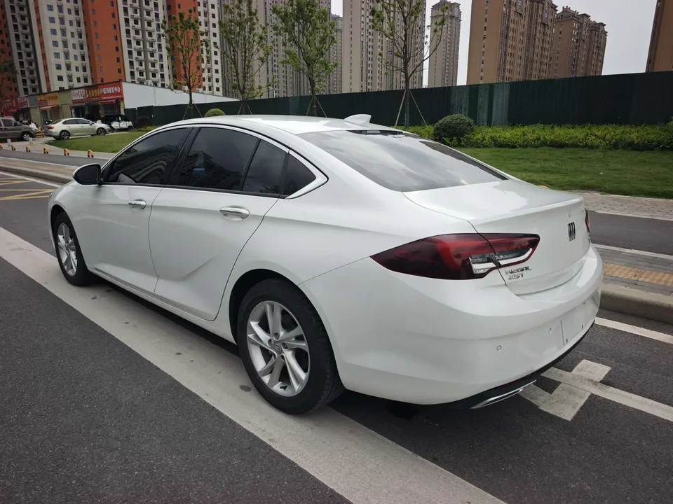 Buick Majesty Regal 2024 25T Super Edition 2024 — миниатюра 4