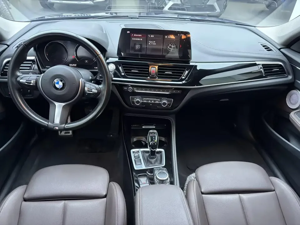 BMW 1 Series 1 Series BMW 1 Series 2021 120i M Sport Night Edition 2022 — thumbnail 3