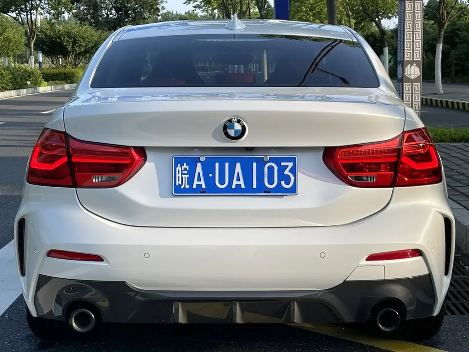 BMW 1 Series facelift 125i M Sport Night Edition 2022 — миниатюра 2
