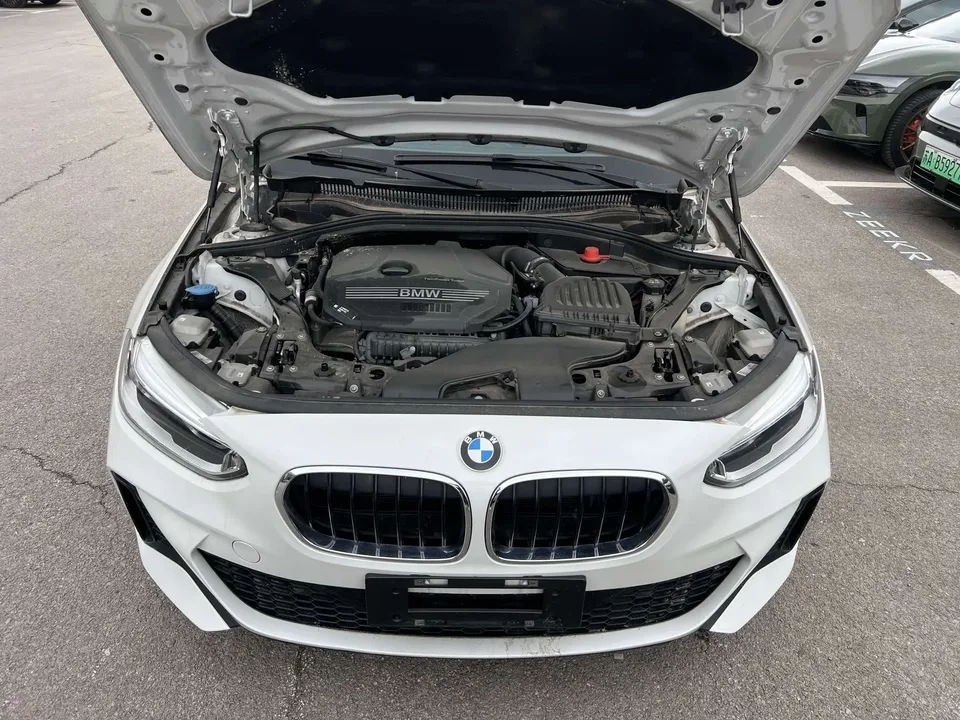 BMW 1 Series BMW 1 Series 2023 120i M Sport 2023 — миниатюра 3