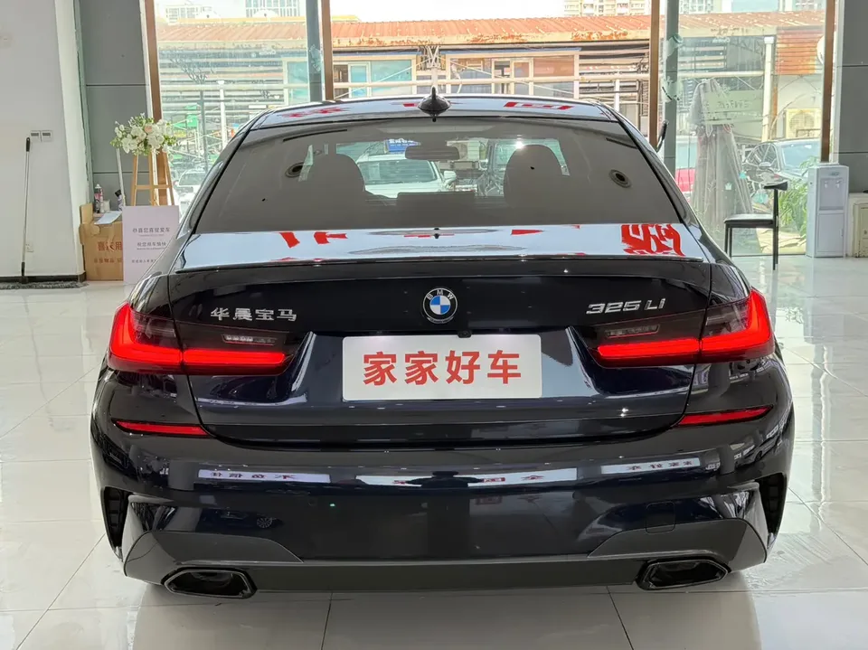 BMW 3 Series BMW 3 Series 2022 325Li M Sport Night Edition 2022 — миниатюра 2
