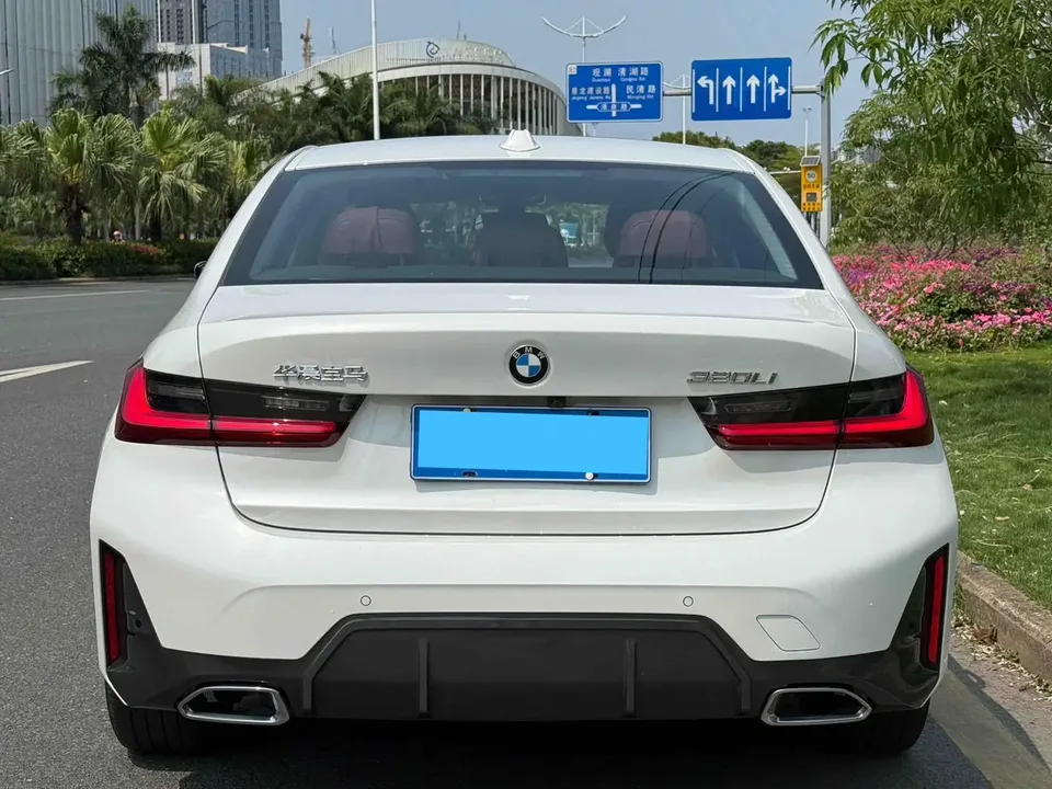 BMW 3 Series BMW 3 Series 2023 320Li M Sport Package 2024 — миниатюра 2