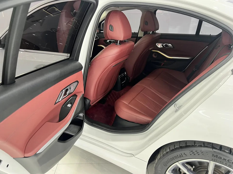 BMW 3 Series 3 Series BMW 3 Series 2023 320i M Sport Package 2023 — thumbnail 5