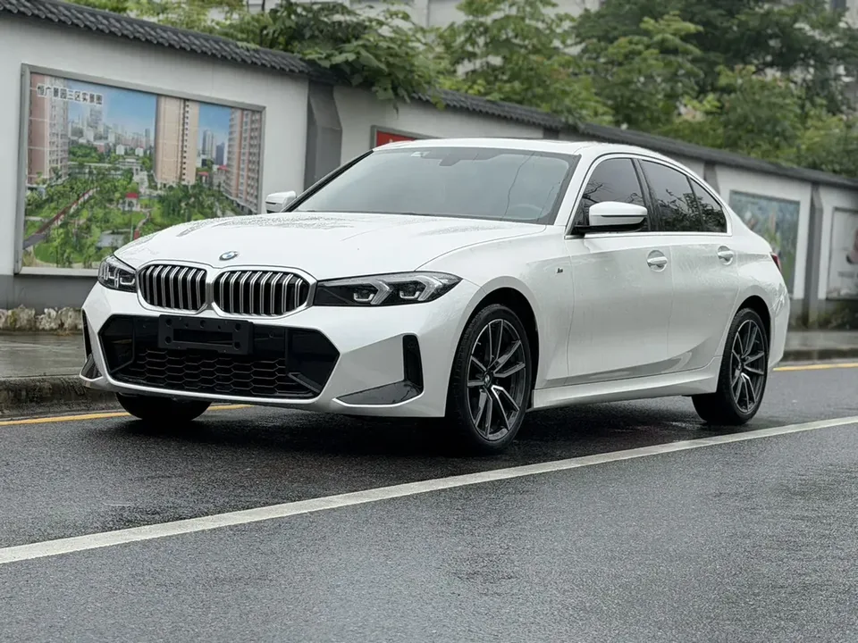 BMW 3 Series 2023
