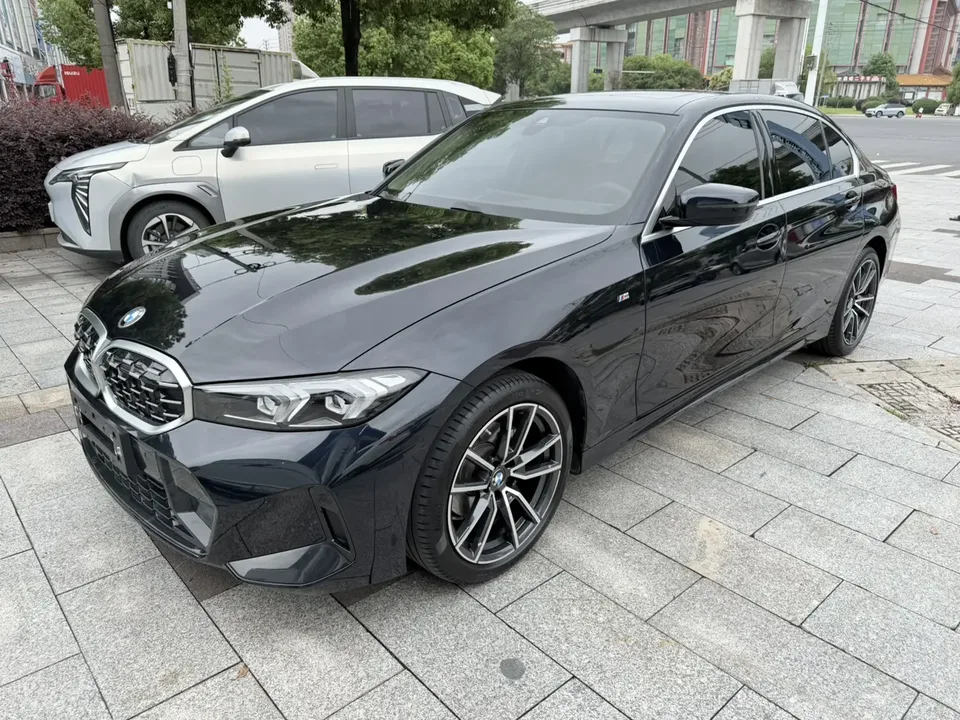 BMW 3 Series 2024