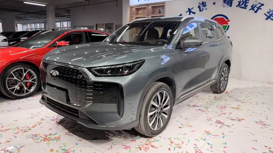 Chery Fengyun T8 2025