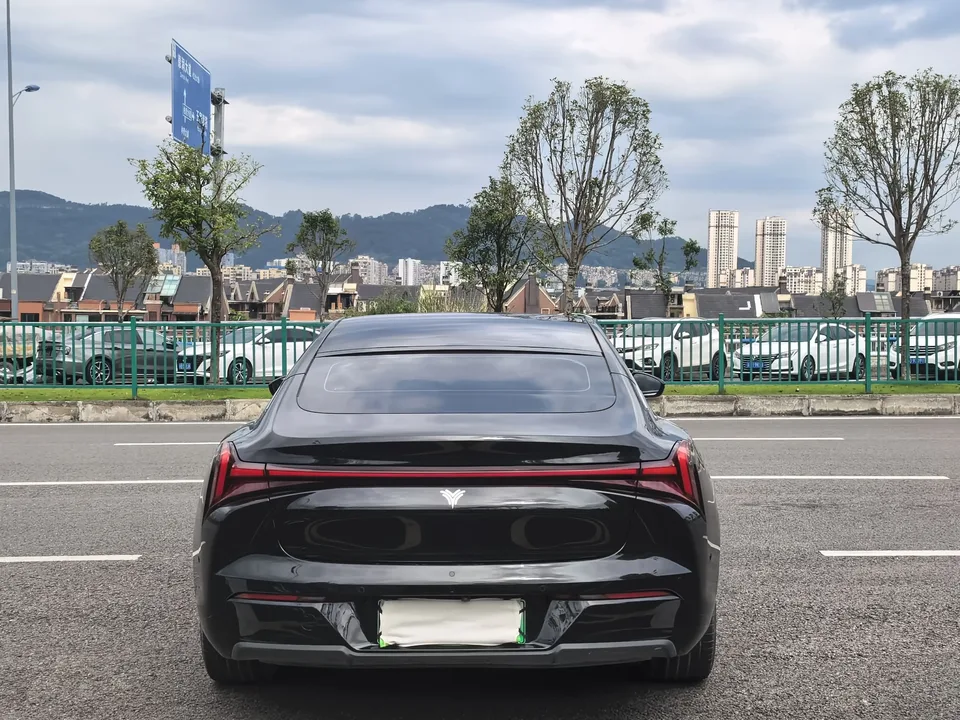 NETA Nezha S Extended Range 1160 Large Edition 2023 — миниатюра 2