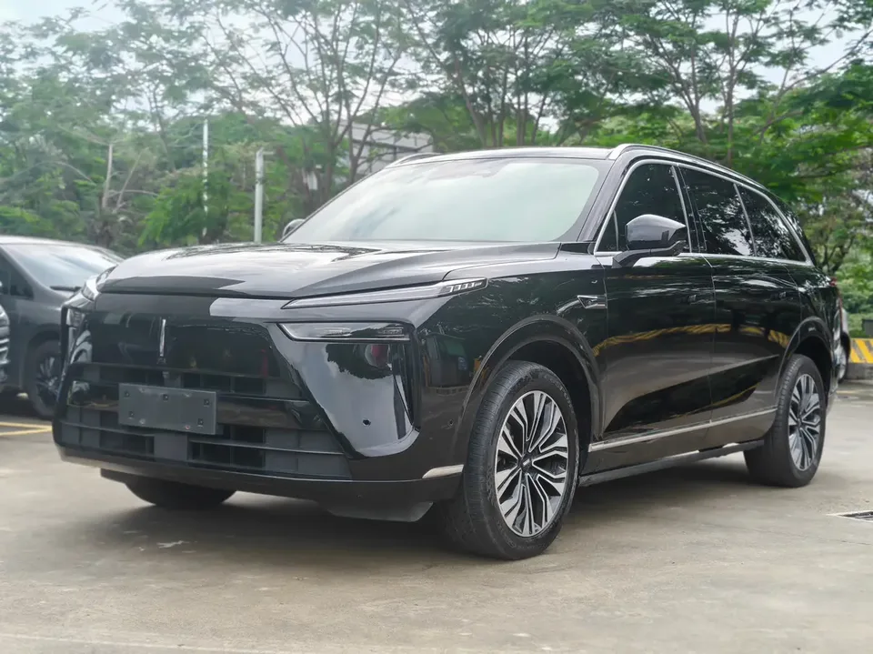 WEY Blue Mountain Blue Mountain Four-wheel drive long-range version 2023 — photo 1, buy with delivery to Moscow