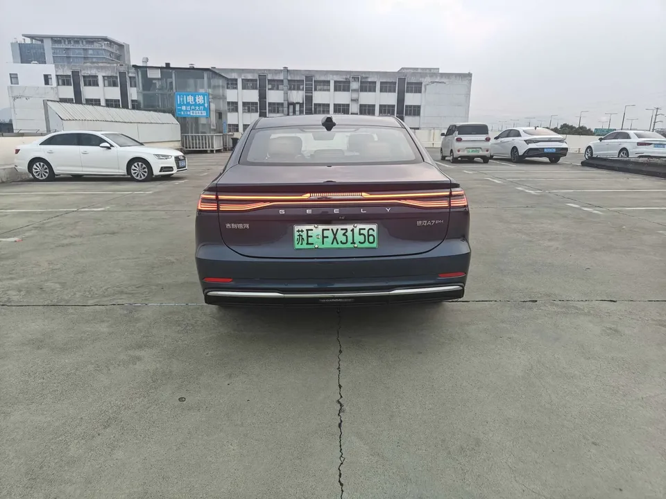 Geely Galaxy A7 EM 150km Starship Edition 2025 — миниатюра 2