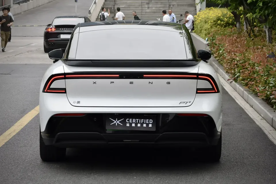 XPeng P7+ long-range Max 2024 — миниатюра 5