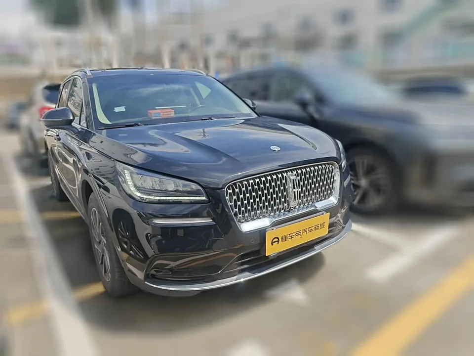 Lincoln Adventurer Adventurer 2022 2.0T two-wheel drive exclusive edition 2022 — миниатюра 3
