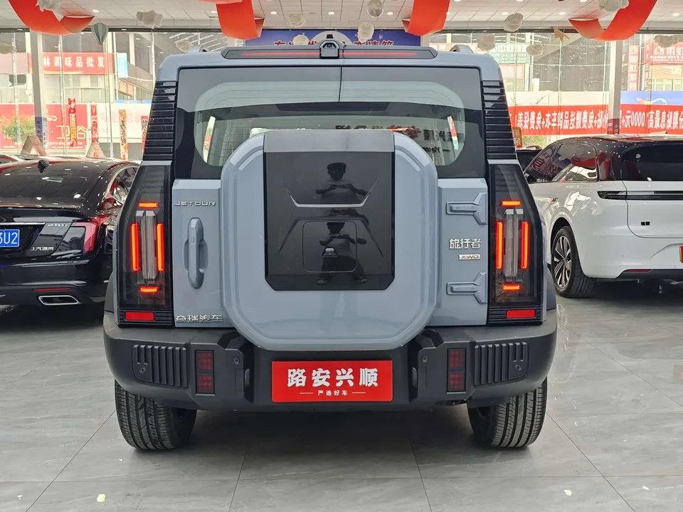 Jetour Jet Traveler 2023
