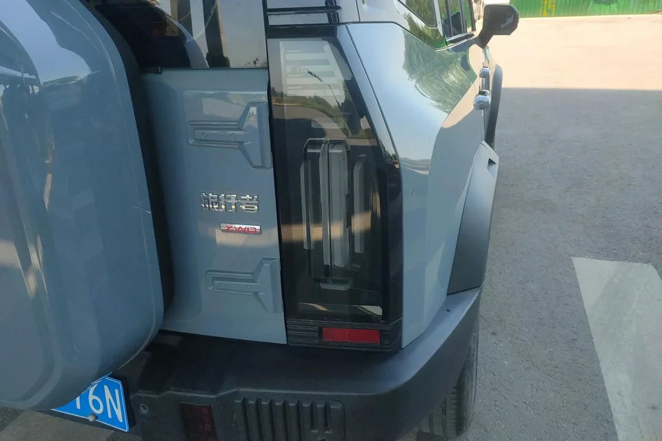 Jetour Jet Traveler 2.0TD 4WD Cross PRO 2024 — миниатюра 4