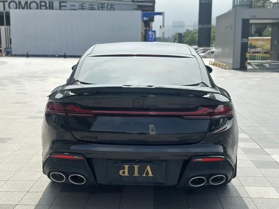 MG 7 MG7 2.0T Automatic Luxury Edition 2025 — thumbnail 2