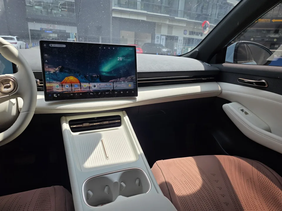 Baojun Yunhai EV 600km pure electric version 2025 — миниатюра 4