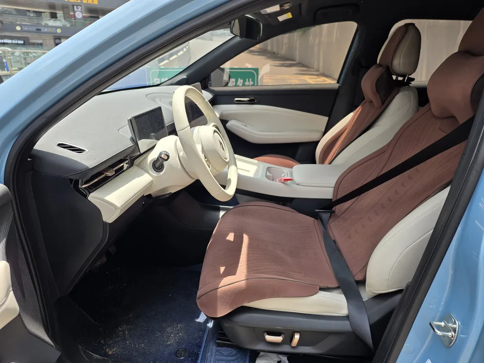 Baojun Yunhai EV 600km pure electric version 2025 — миниатюра 5