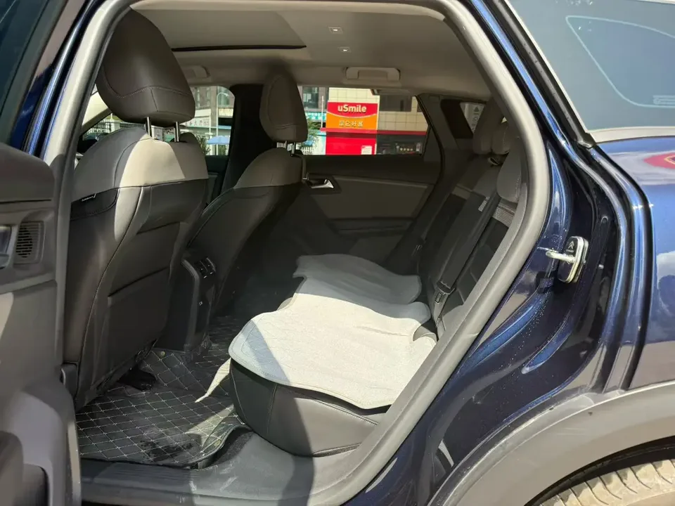 Citroen Versailles C5 X 1.6T is extraordinary 2024 — миниатюра 3