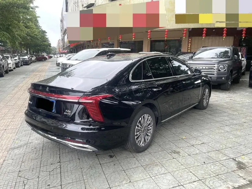 Hongqi H5 classic Hongqi H5 Classic 2022 1.5T DCT Flag Rhyme Edition 2023 — миниатюра 2