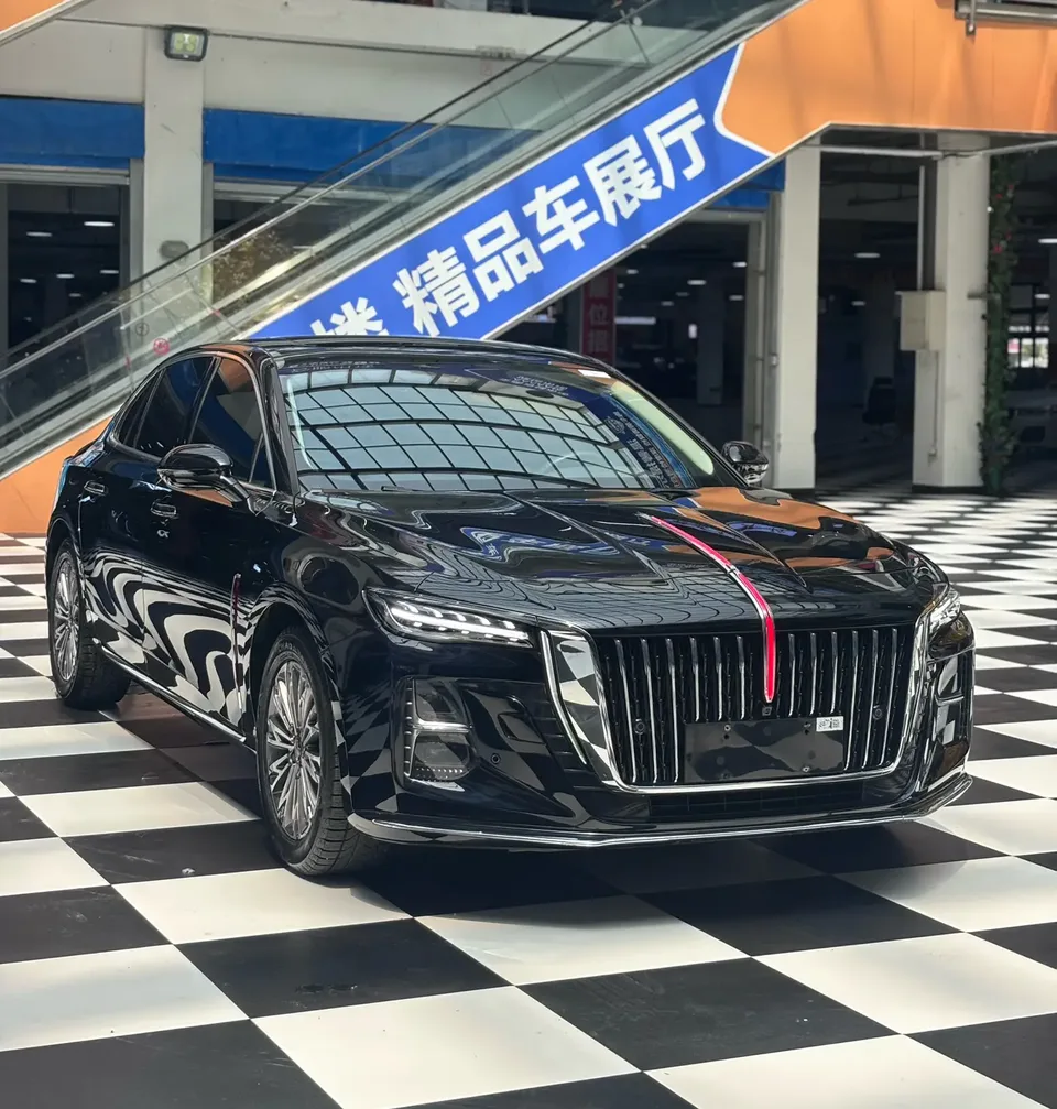 Hongqi H5 Hongqi H5 2023 1.5T DCT Zhilian Qiyue Edition 2023 — миниатюра 2