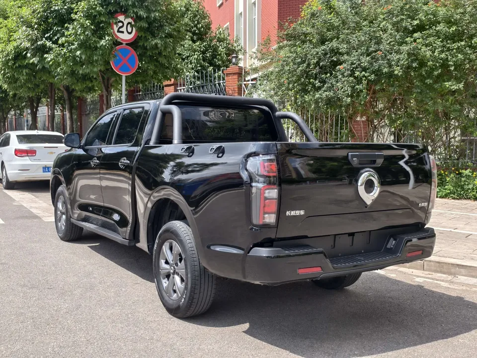 Great Wall gun commercial version 2.0T diesel automatic four-wheel drive small double elite type GW4D20M 2024 — миниатюра 4