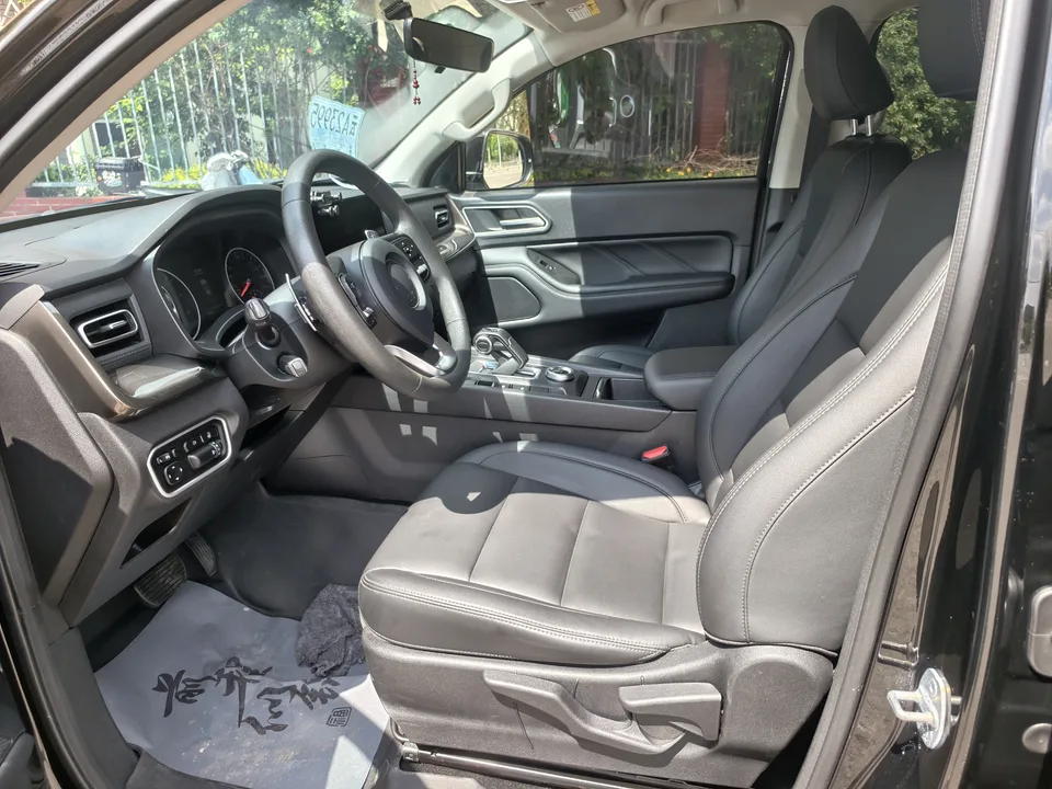 Great Wall gun commercial version 2.0T diesel automatic four-wheel drive small double elite type GW4D20M 2024 — миниатюра 5