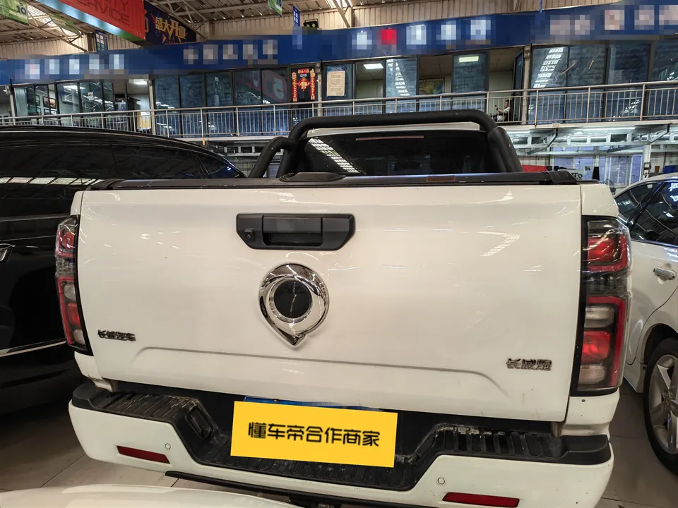 Great Wall gun commercial version 2.0T gasoline automatic four-wheel drive large double elite type GW4C20B 2023 — миниатюра 2