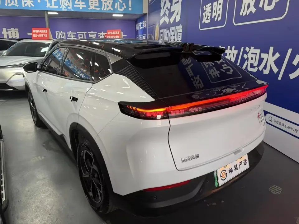 Dongfeng Fengshen L7 EV 518 Enjoyment Champion Edition 2025 — миниатюра 4