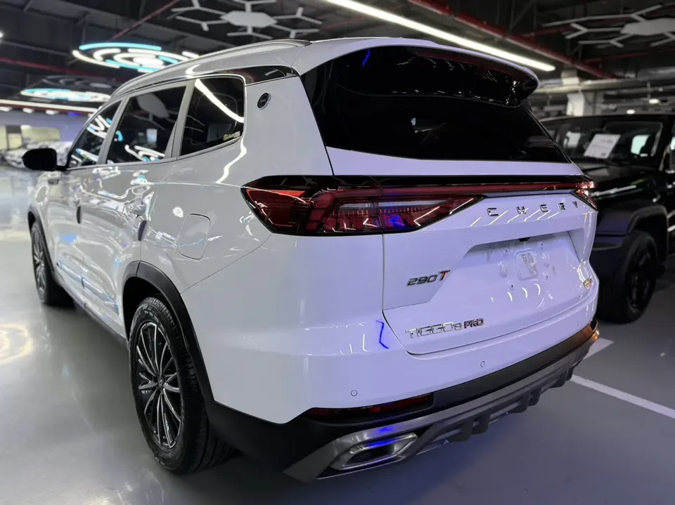 Chery Tiggo 8 Pro Tiggo 8 PRO 2025 290T 2WD Luxury Edition 2025 — миниатюра 4