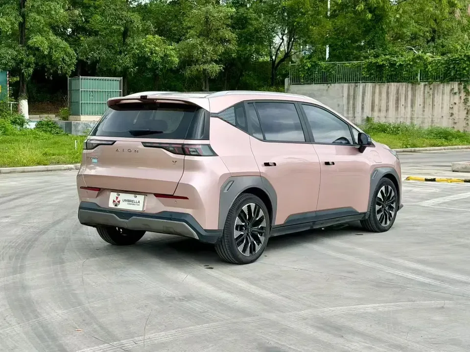 AION Y AION Y 2022 70 Technology Edition Lithium Iron Phosphate 2022 — миниатюра 4