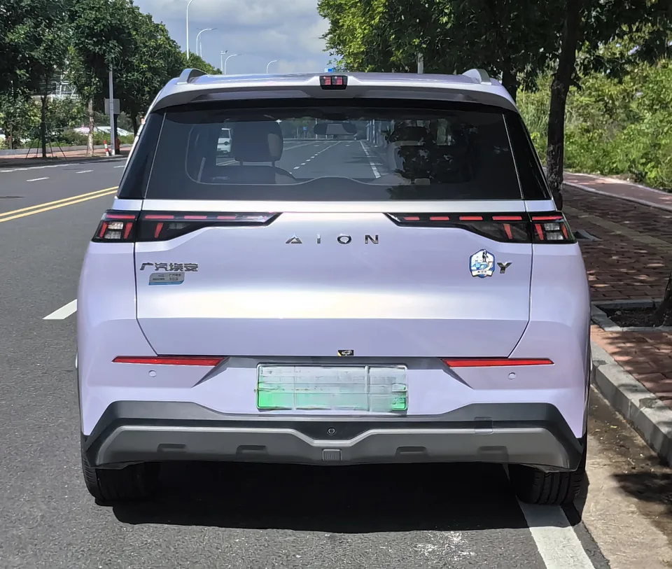 AION Y PLUS 70 Smart Edition 2022 — миниатюра 2