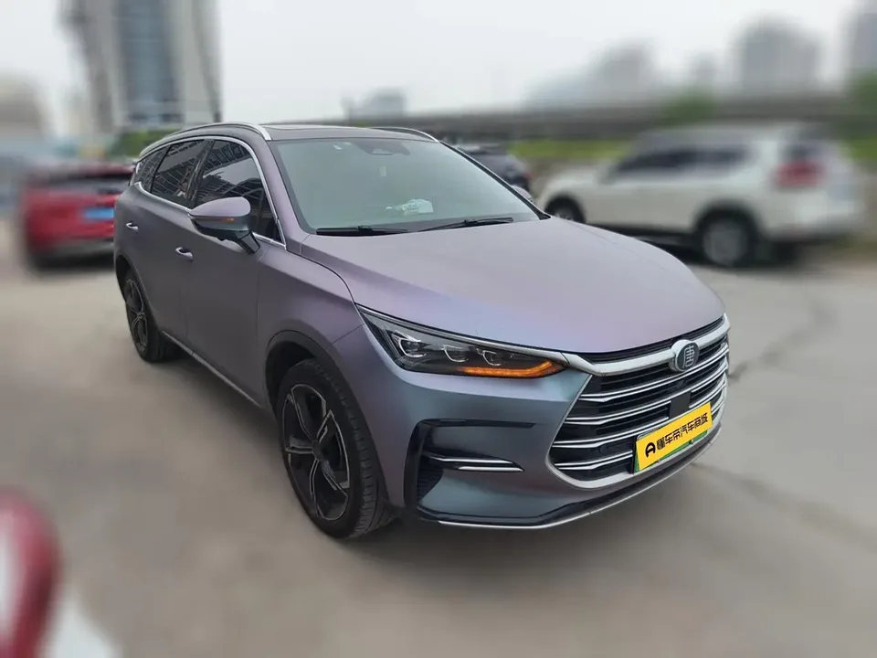 BYD Tang DM DM-i 1.5T 112KM Premium Edition 2022 — миниатюра 2