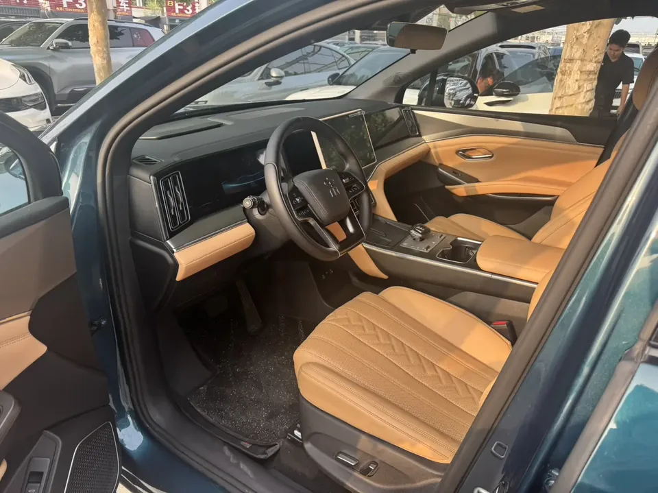 BYD Song L DM DM-i 112KM Leading Model 2025 — миниатюра 5