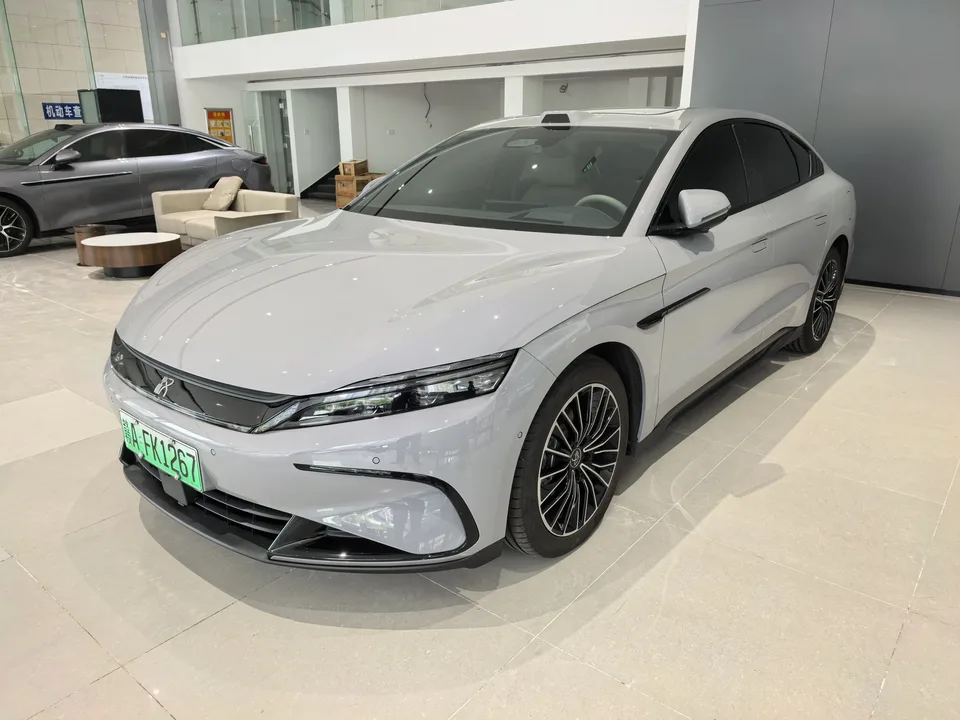 BYD Han DM 2025