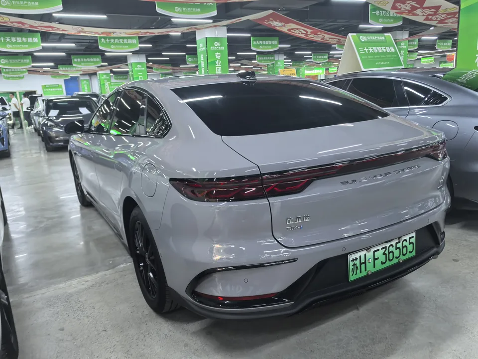 BYD Han DM Intelligent Driving Edition DM-i 125KM Elite 2025 — миниатюра 4