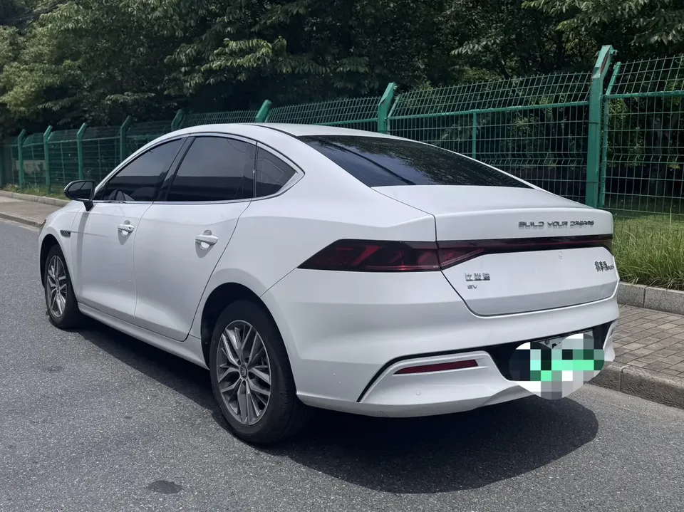 BYD Qin PLUS EV Qin PLUS EV Champion Edition 420KM Exceeding Type 2023 — thumbnail 2