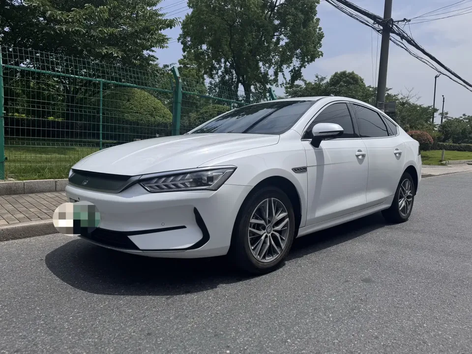 BYD Qin PLUS EV Qin PLUS EV Champion Edition 420KM Exceeding Type 2023 — photo 1, buy with delivery to Moscow