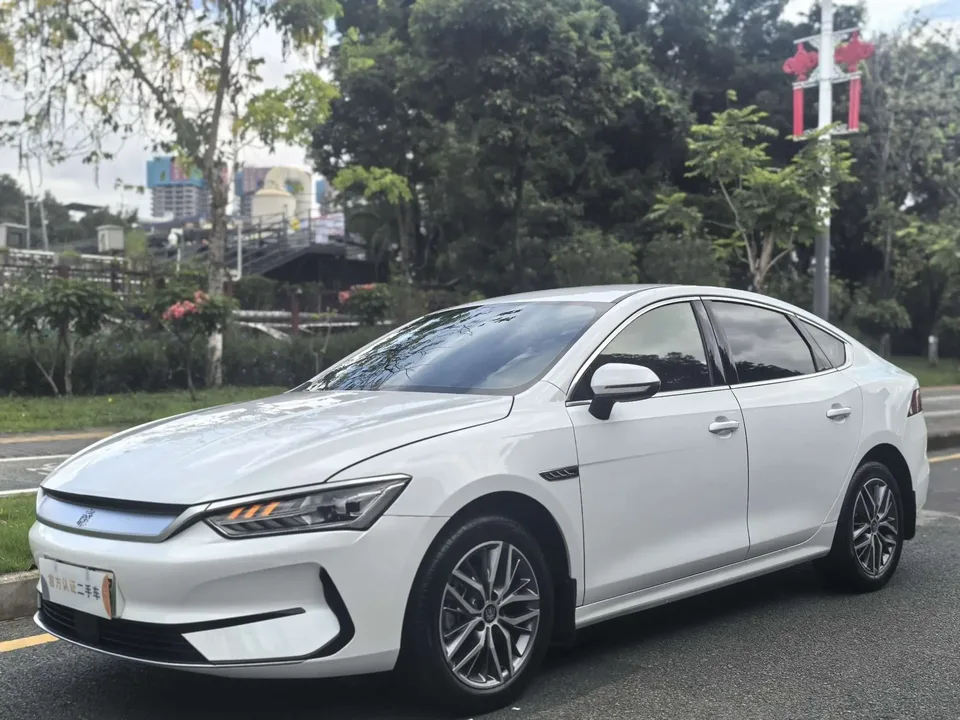 BYD Qin PLUS EV Qin PLUS EV Honor Edition 510KM Leading Edition 2024 — photo 1, buy with delivery to Moscow