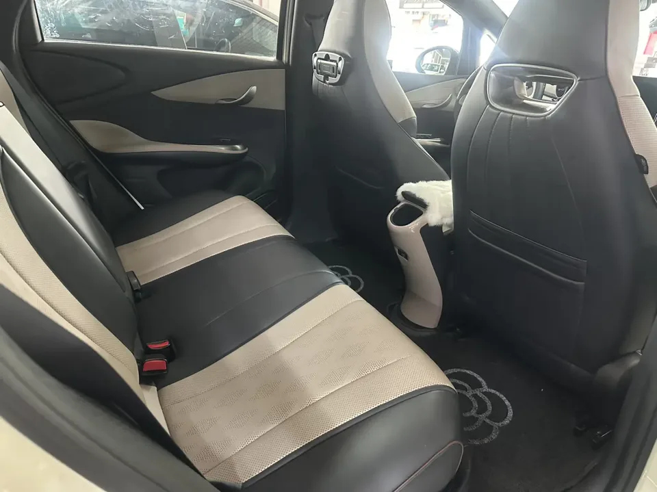 BYD Dolphin Dolphin Dolphin 2023 Fashion Edition 2023 — thumbnail 3