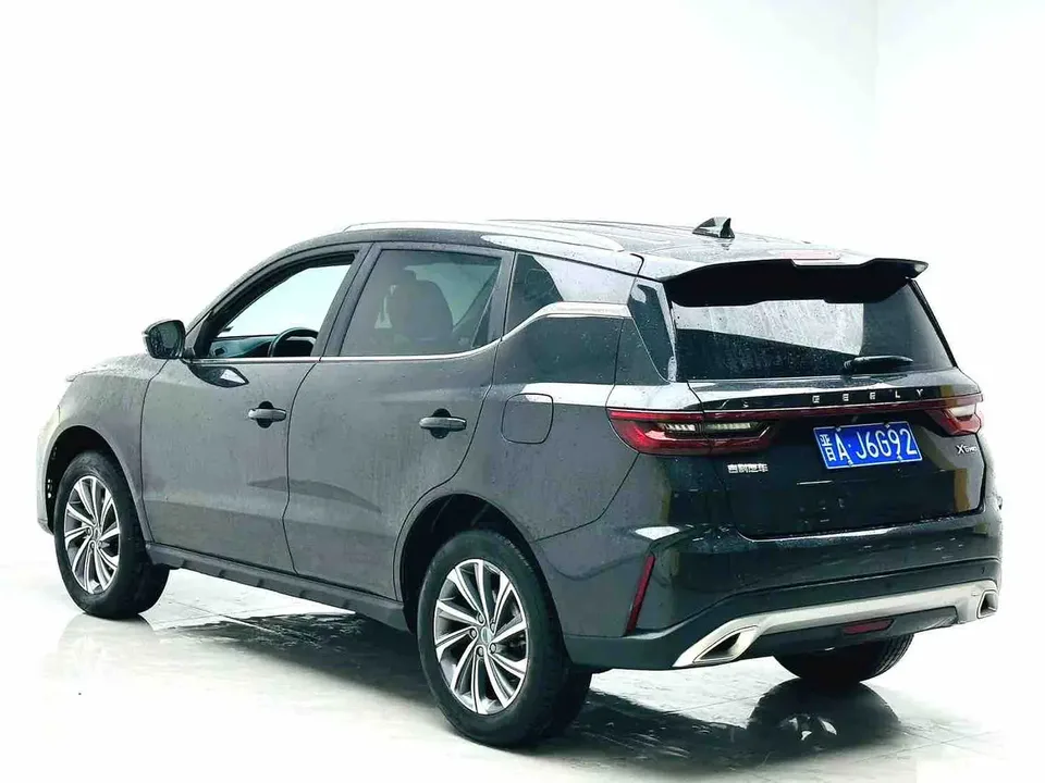 Geely Vision X6 PRO 1.4T Automatic Premium Edition 2022 — миниатюра 4